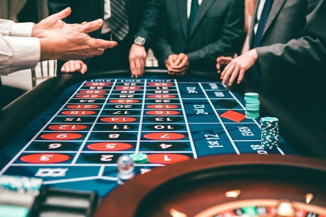 How to Beat the Odds in Online Casino Singapore