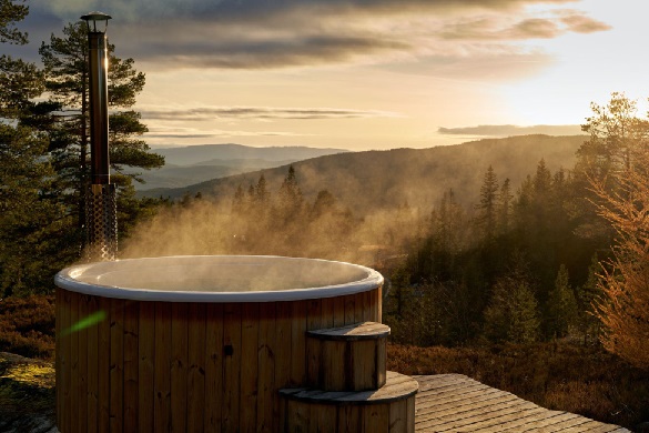 What Types of Hot Tub Chemicals Should You Use?